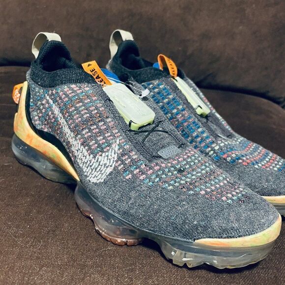 NIKE W AIR VAPORMAX 2020 FK ( MULTICOLOR ) SNEAKERS SHOES SIZE 7.5 (CJ6741-002) - Picture 1 of 16